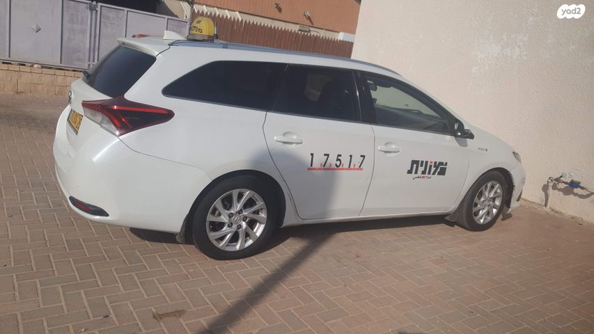 מודעת רכב טויוטה אוריס