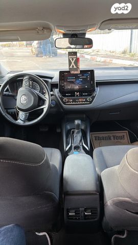 טויוטה קורולה