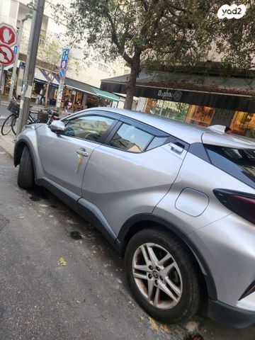 טויוטה C-HR
