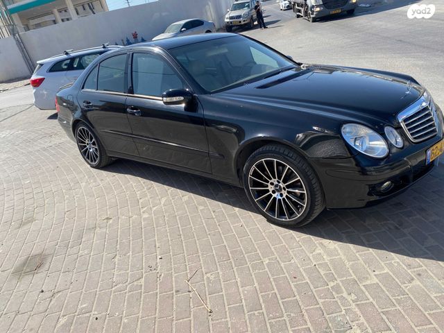 מודעת רכב מרצדס-בנץ E-class