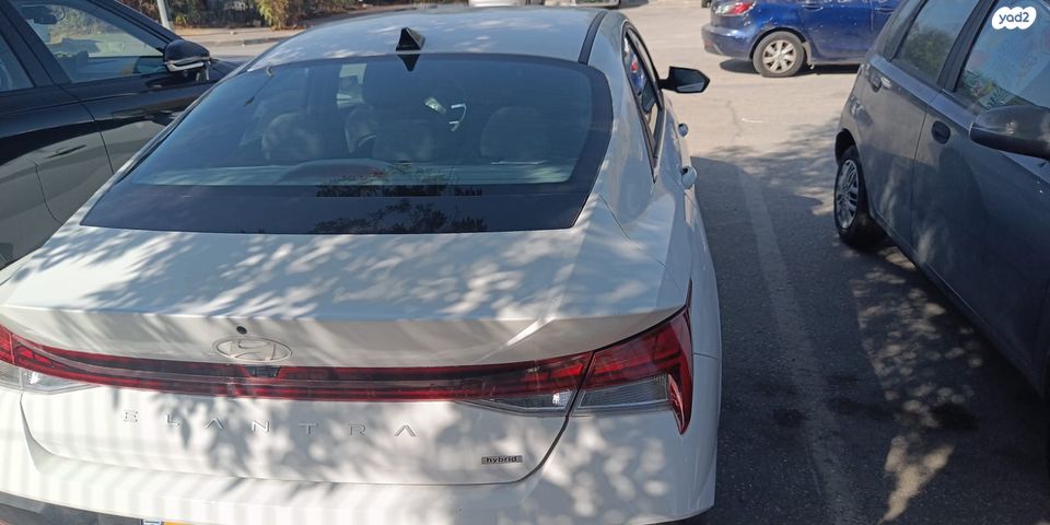 יונדאי אלנטרה