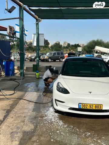 טסלה מודל 3