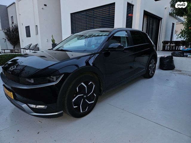 יונדאי איוניק 5