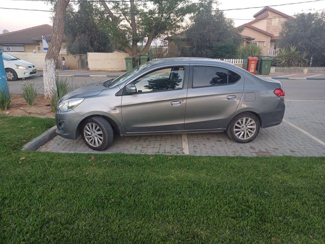 מודעת רכב מיצובישי אטראז'