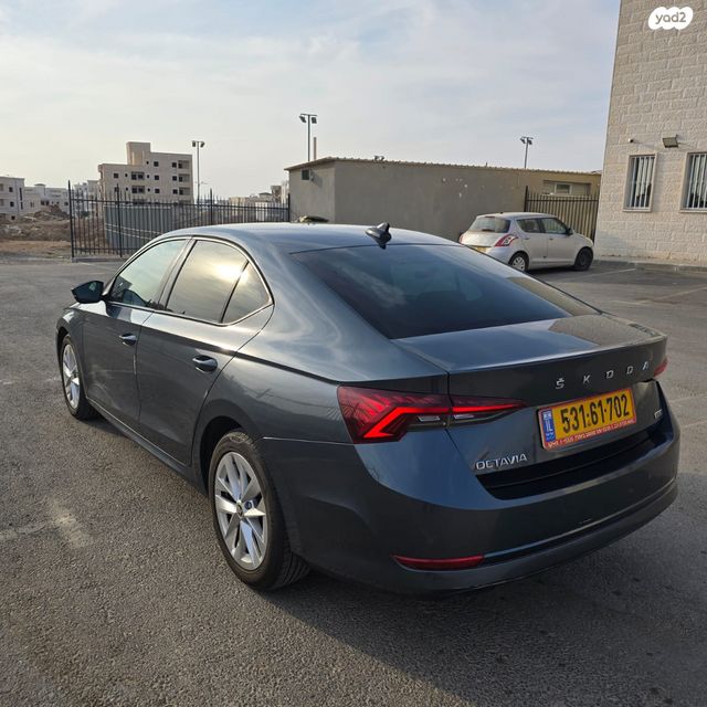 סקודה אוקטביה