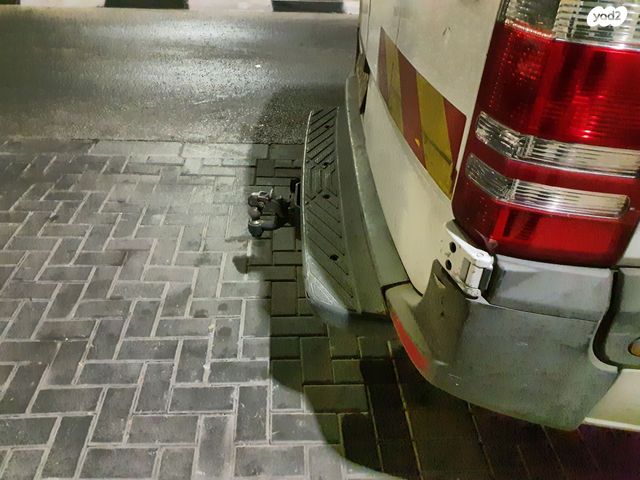 מודעת רכב מרצדס-בנץ ספרינטר