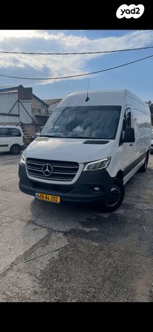 מודעת רכב מרצדס-בנץ ספרינטר