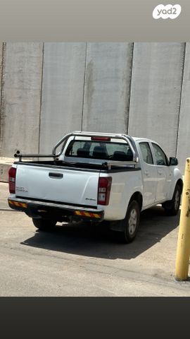 מודעת רכב איסוזו די-מקס