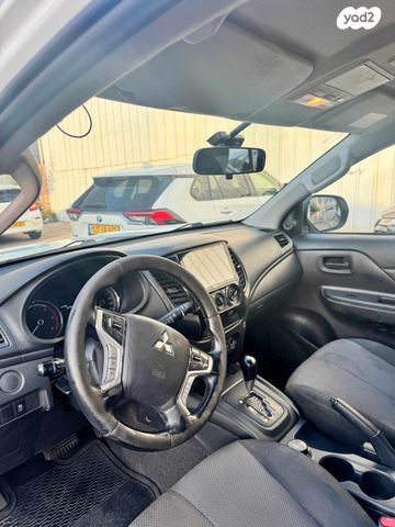 מיצובישי טרייטון / L200