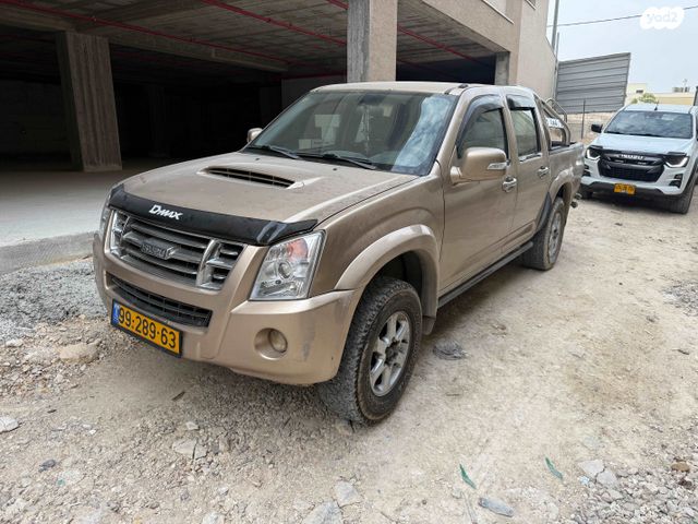 מודעת רכב איסוזו די-מקס