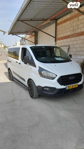 פורד טרנזיט קוסטום