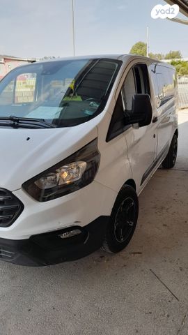 פורד טרנזיט קוסטום