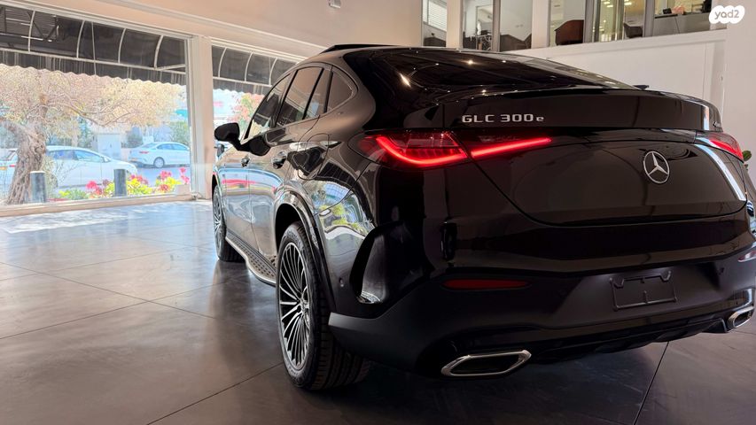 מרצדס-בנץ GLC קופה 