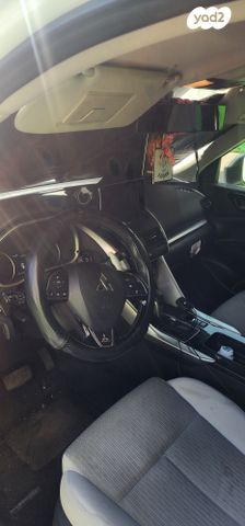 מיצובישי אקליפס קרוס