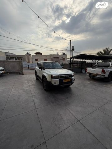 טויוטה לנד קרוזר