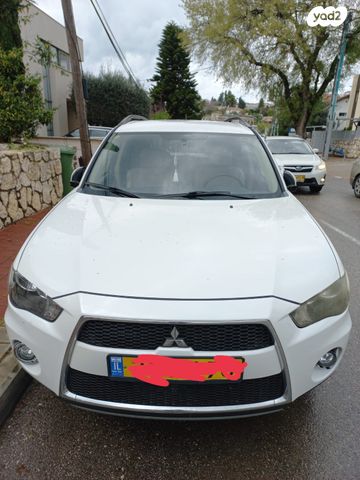 מיצובישי אאוטלנדר