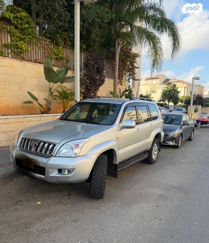 מודעת רכב טויוטה לנד קרוזר
