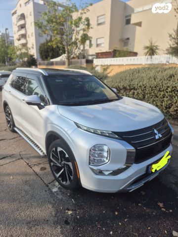 מיצובישי אאוטלנדר