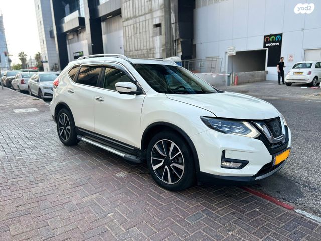 ניסאן אקס טרייל