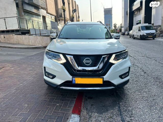 ניסאן אקס טרייל