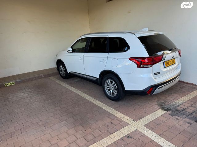 מודעת רכב מיצובישי אאוטלנדר