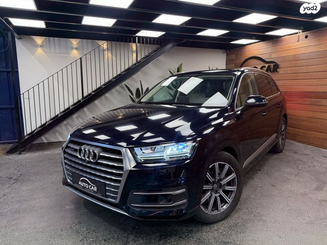 מודעת רכב אאודי Q7