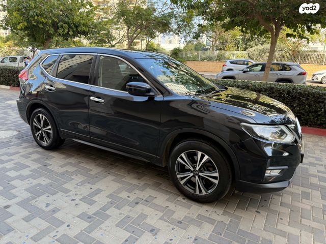 ניסאן אקס טרייל