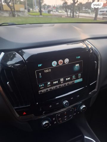 שברולט טראוורס