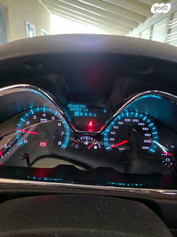 שברולט טראוורס