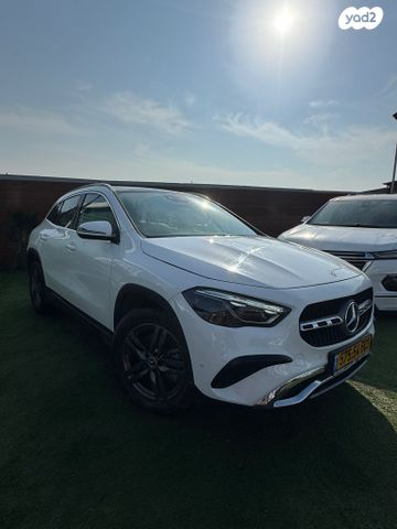 מודעת רכב מרצדס-בנץ GLA