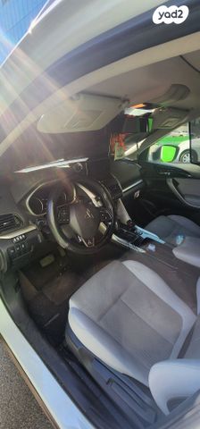 מיצובישי אקליפס קרוס