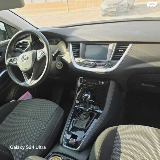 מודעת רכב אופל גרנדלנד