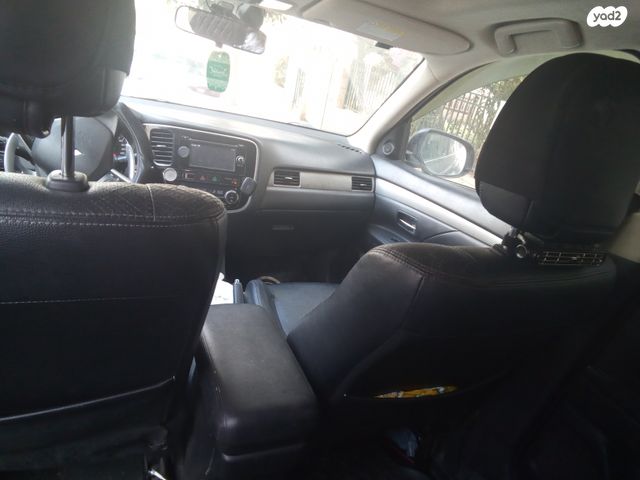 מודעת רכב מיצובישי אאוטלנדר