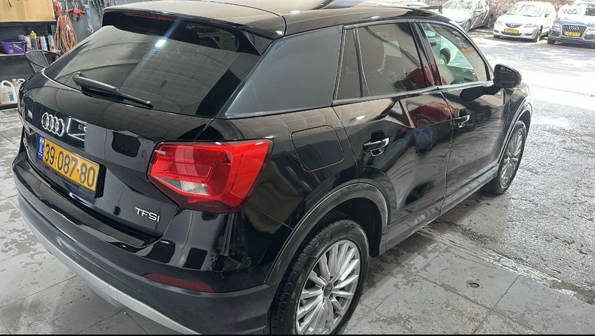 מודעת רכב אאודי Q2