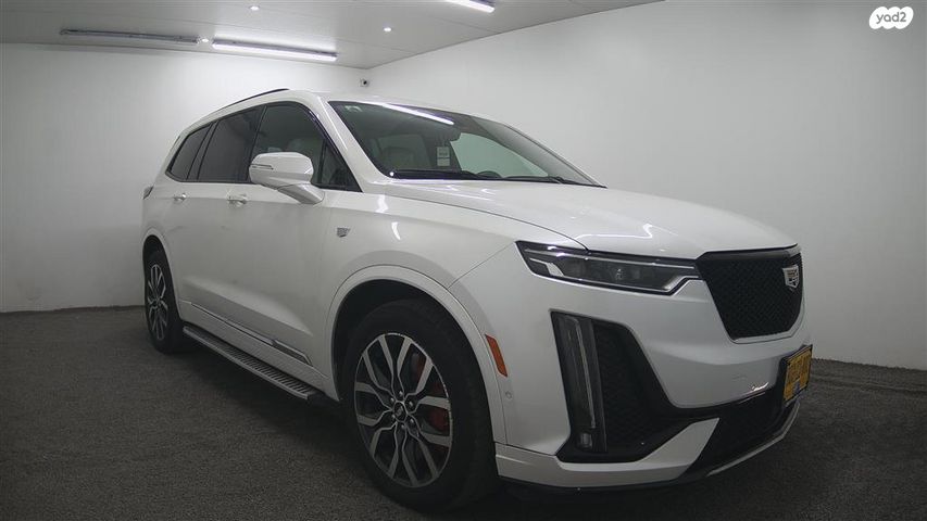 קאדילק XT6