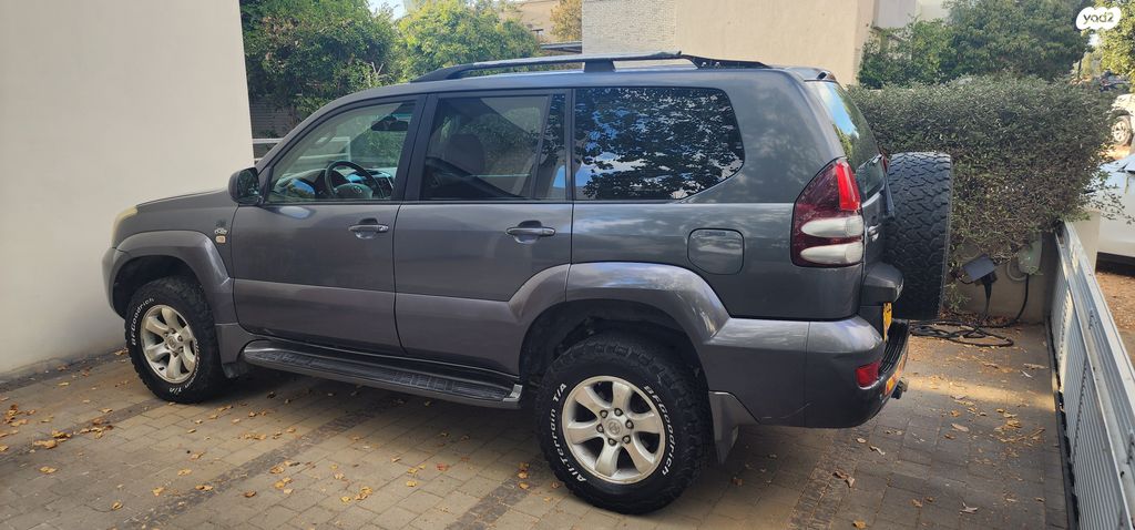 מודעת רכב טויוטה לנד קרוזר