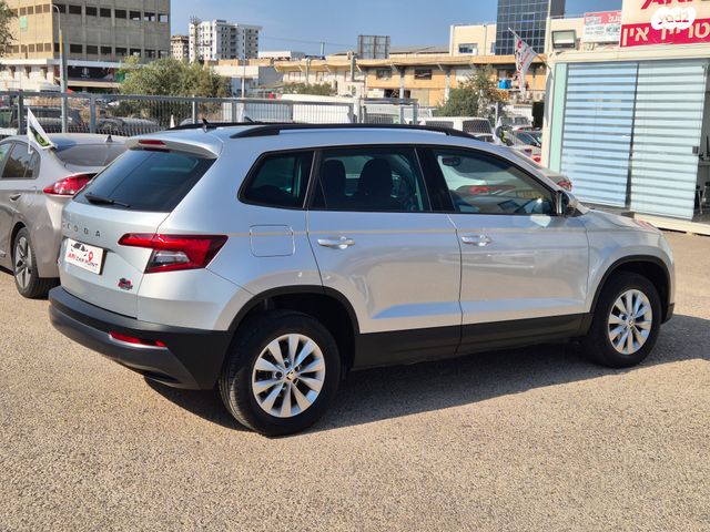 סקודה קארוק