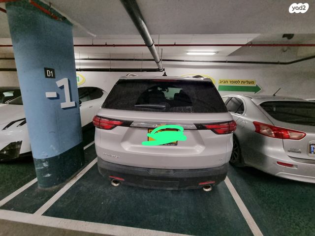 שברולט טראוורס