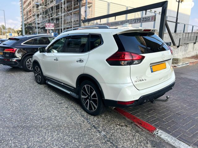 ניסאן אקס טרייל