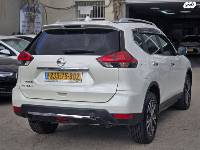 ניסאן אקס טרייל