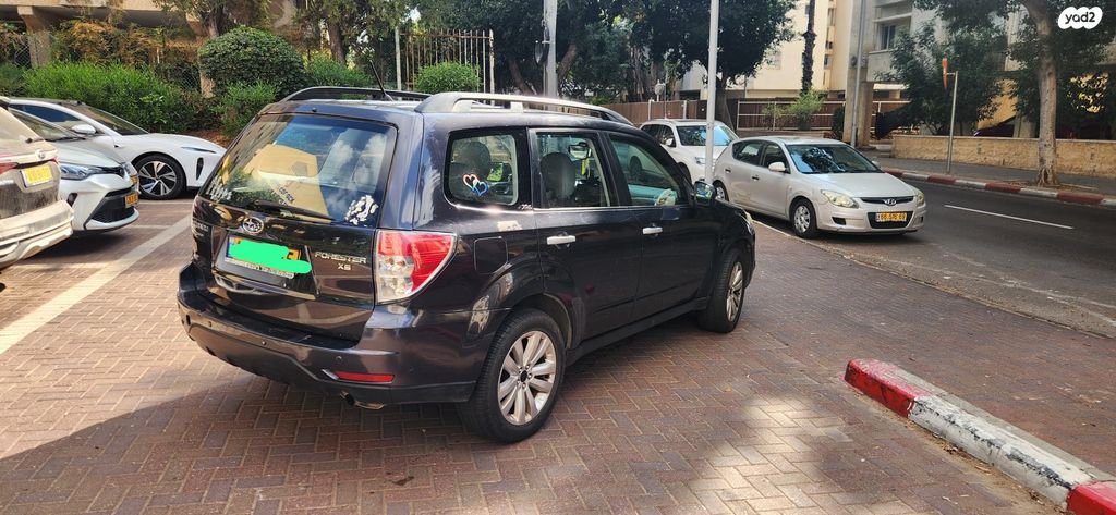 סובארו פורסטר