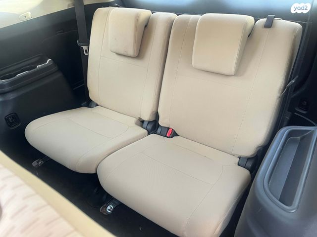 מיצובישי אאוטלנדר