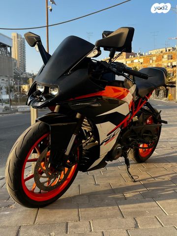 מודעת רכב KTM SuperSport RC 390