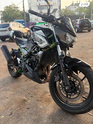 קאוואסאקי Z400