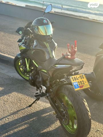 קאוואסאקי Z650 abs