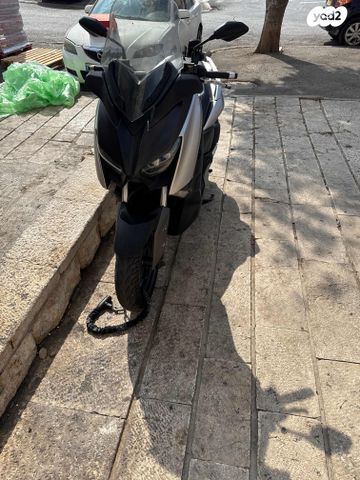 ימאהה X-MAX 300