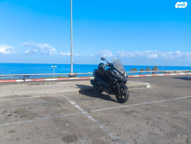 מודעת רכב קימקו דאון-טאון 350