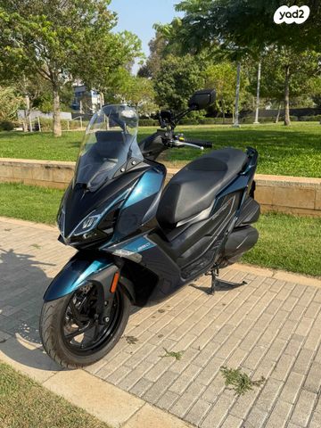 מודעת רכב קימקו דאון-טאון 350