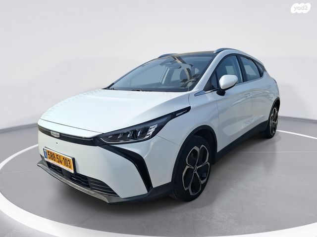 מודעת רכב ג׳ילי Geometry C