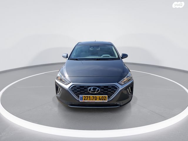 יונדאי איוניק